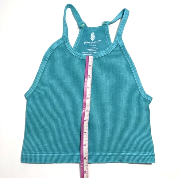 NWOT Free People FP Movement Happiness Runs Crop Top Aquamarine Sizes XS/S - M/L - Picture 3 of 11